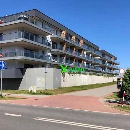 Julian Seaside Gardenia Apartmán *